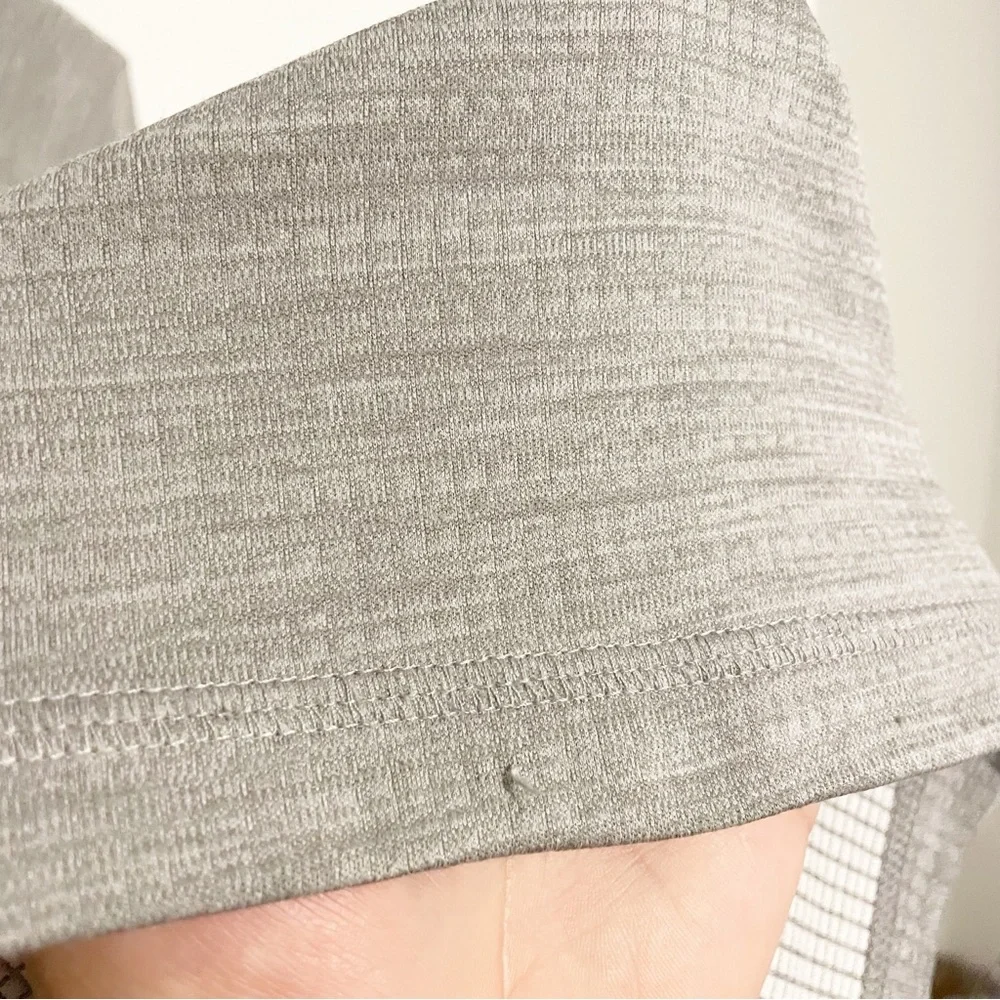 Vineyard Vines St. Louis Cardinals 1/4 Quarter Zip Fleece Pullover Size XL Golf - Picture 6 of 9